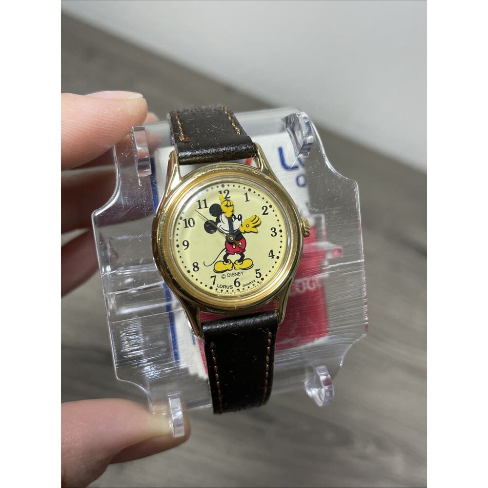 Vintage Disney Mickey Mouse Lorus Leather Band Watch Water Resistant Gold Tone - Picture 16 of 16